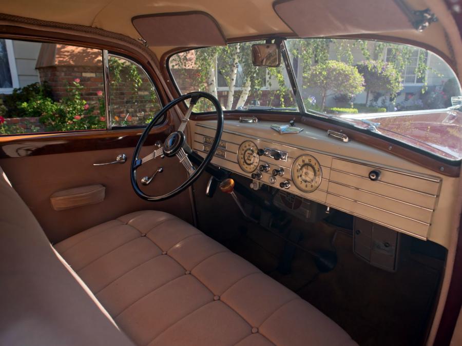  Cadillac Series 75 V8 Touring Sedan by Fleetwood 1937 года  (фото 7 из 8)